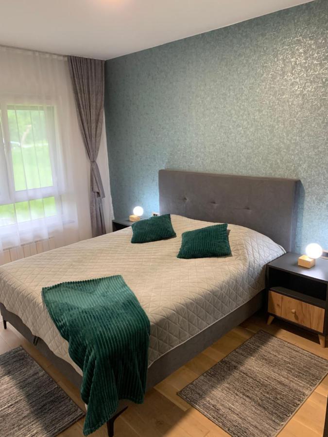 Park Lake Suite Τούζλα Εξωτερικό φωτογραφία
