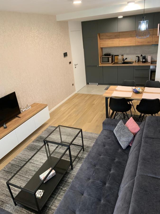 Park Lake Suite Τούζλα Εξωτερικό φωτογραφία