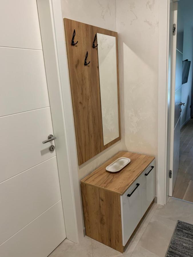 Park Lake Suite Τούζλα Εξωτερικό φωτογραφία